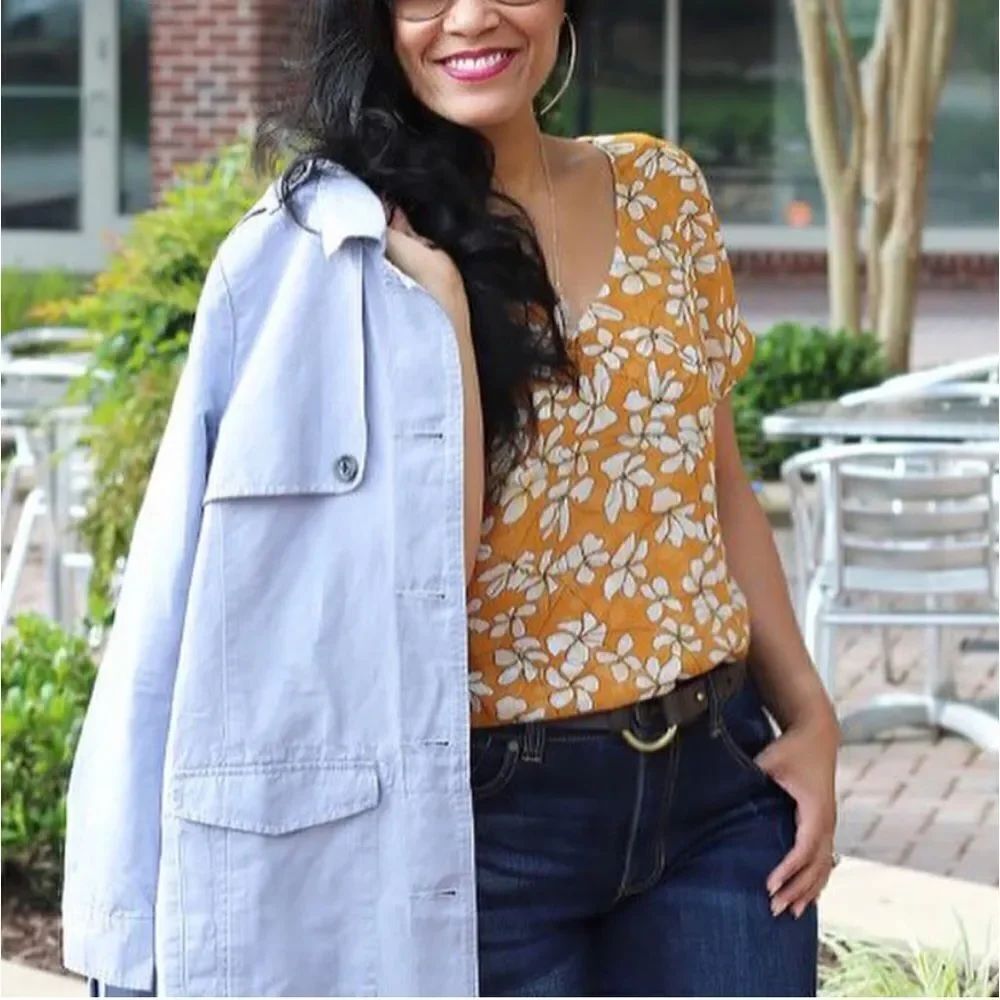 Cabi Thrive Floral Print Mustard Yellow Double V-neckโBlouse Medium